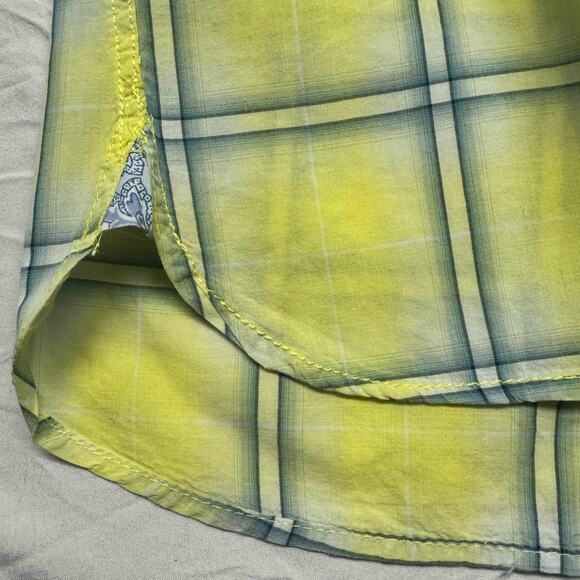 Vintage Red Button Up Casual Embroidered Short Sleeve Shirt Men L Yellow Blue - Picture 8 of 10